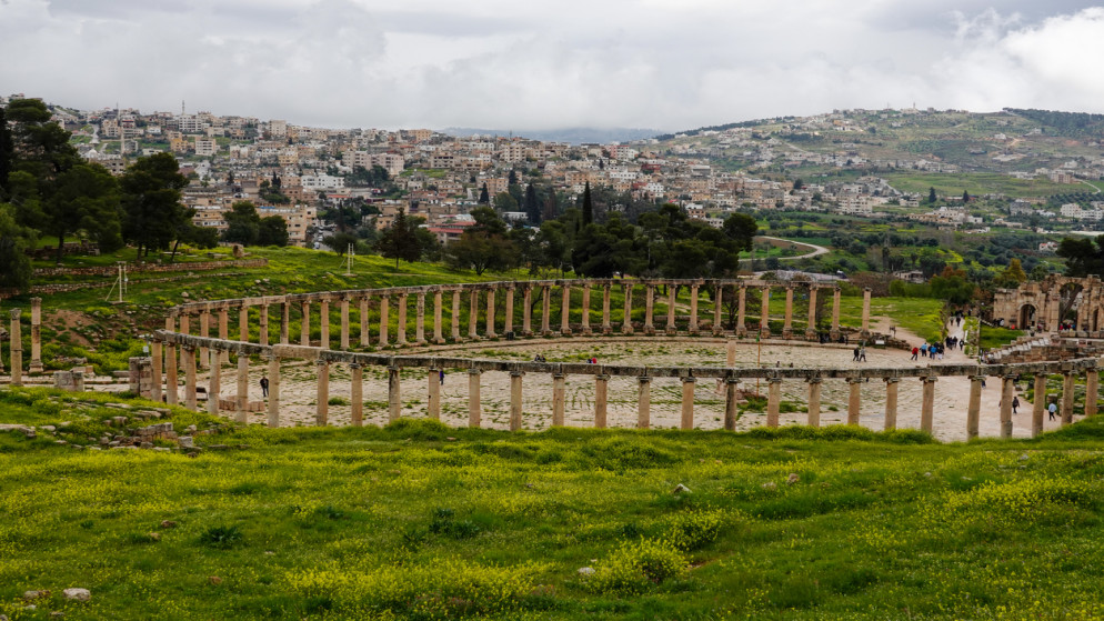 ساحة الأعمدة في المدينة الأثرية في جرش. (istockphoto)