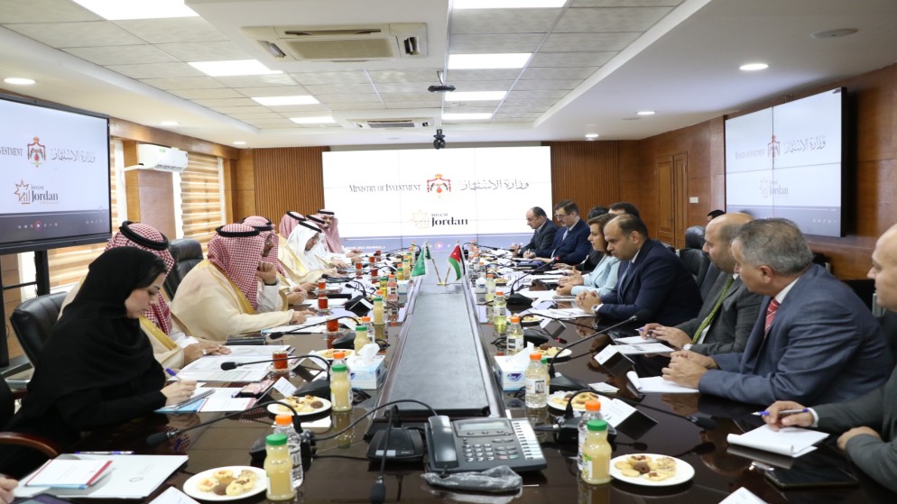 من لقاء وزير الصناعة والثروة المعدنية السعودي لتعزيز التعاون الاستثماري . (وزارة الاستثمار)