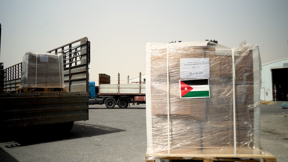 جانب من مساعدات أردنية قبل إرسالها إلى قطاع غزة. (الهيئة الخيرية الأردنية الهاشمية)