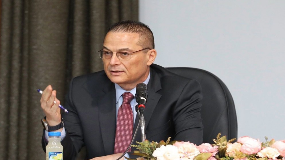 رئيس البنك المركزي عادل شركس خلال محاضرة ألقاها في جامعة اليرموك. (البنك المركزي)