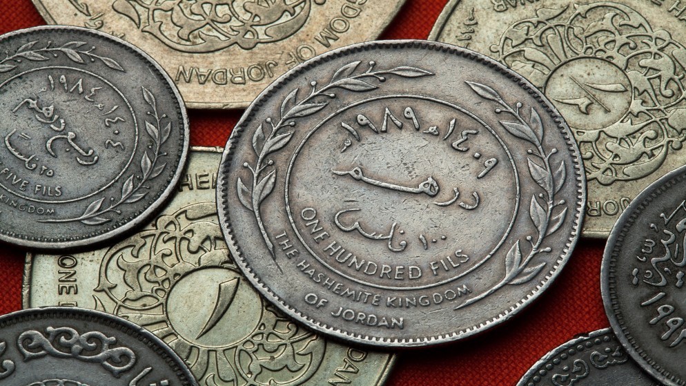 صورة توضيحية لعملات أردنية نقدية. (shutterstock)