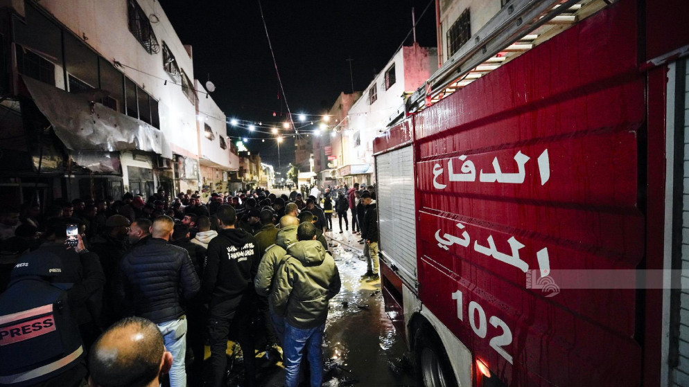 صورة أرشيفية لقصف إسرائيلي على مركبة مدنية في مخيم جنين، 23/02/2024 (وفا)