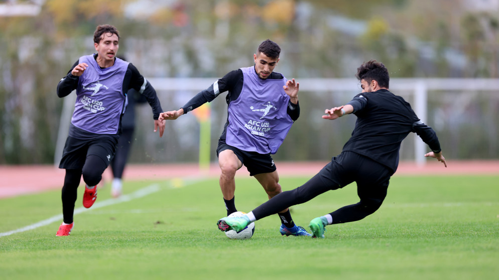 منتخب الشباب يبدأ رحلة التحدي في كأس آسيا الخميس.