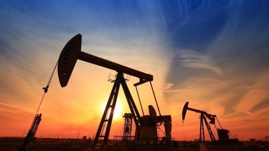  النفط يرتفع بدعم من بيانات أميركية 