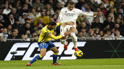  مبابي يتألق في انتصار ريال مدريد الكبير 4-1 على لاس بالماس 