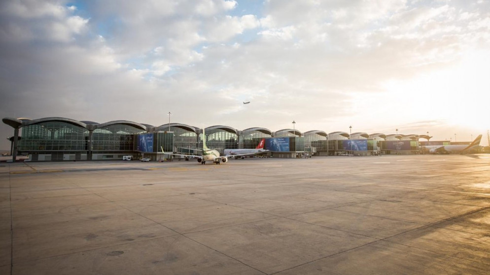 مصدر وزارة النقل طلبت السماح لطيران الترانزيت بالهبوط في مطار الملكة علياء