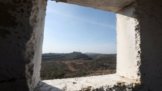  إسرائيل ترسل مبعوثا للاجتماع مع مسؤولين في لبنان 