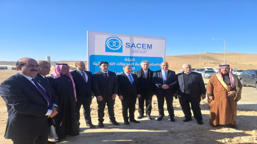  وزير الاستثمار يطلق المشروع الاستثماري الكويتي في مدينة الطفيلة الصناعية 