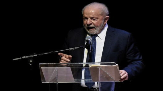  لولا يؤكد أنه سيستخدم حق النقض ضد قانون يخفض فترة سجن بولسونارو 