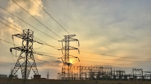  3690 ميغا واط الحمل الكهربائي الأقصى المسجل الجمعة 