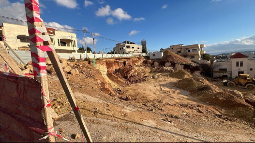  إغلاق شارع فرعي في الجبل الأخضر في جرش بسبب انهيار حفريات إنشائية 