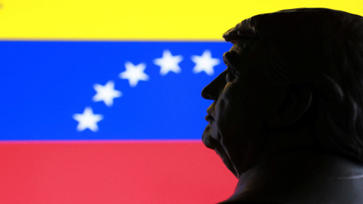  فنزويلا تجري محادثات مع واشنطن لاستئناف العلاقات الدبلوماسية 