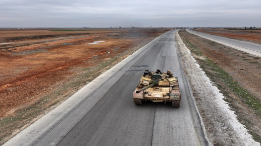  رويترز: القوات السورية تسيطر على حقلي نفط وغاز في الشرق 