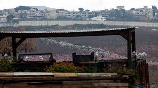  الاحتلال الإسرائيلي: قصفنا 4 معابر حدودية بين سوريا ولبنان يستخدمها حزب الله 