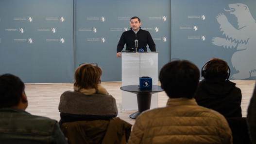  نائب رئيس وزراء غرينلاند: لن نتخلى عن بلدنا لآخرين 