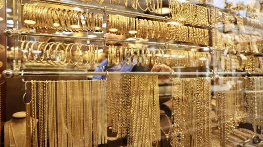  "نقابة الحلي": إرباك عالمي في سوق الذهب وتسعيرة النقابة الأقرب للحقيقة 