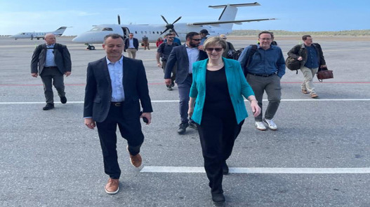  وزير الخارجية الفنزويلي يلتقي بالقائمة بالأعمال الأميركية 