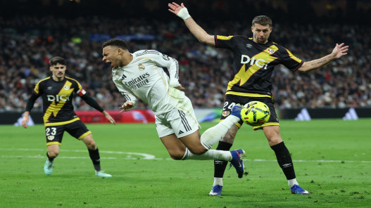 ريال مدريد يحقق فوزا صعبا على رايو فايكانو في الدوري الإسباني 