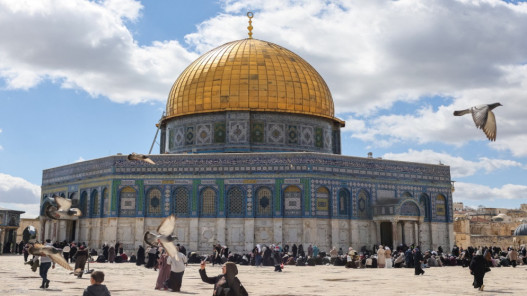  الاحتلال يواصل إغلاق المسجد الأقصى ويمنع الدخول إلى باحاته 