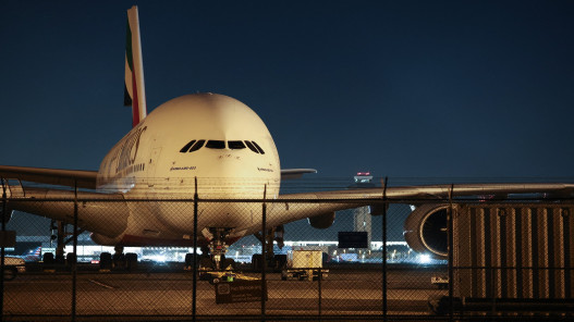  رابطة المحترفين: الغالبية العظمى من لاعبي التنس العالقين في دبي غادروا الإمارات 