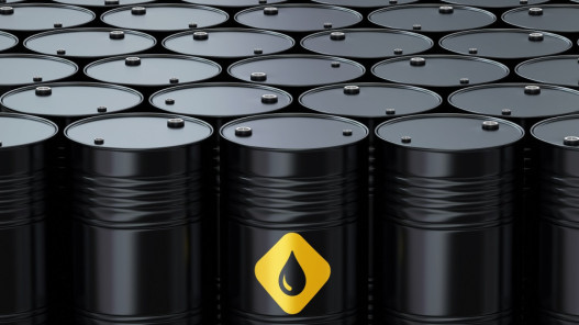  خام برنت يرتفع مجددا فوق 100 دولار للبرميل إثر الحرب في الشرق الأوسط 