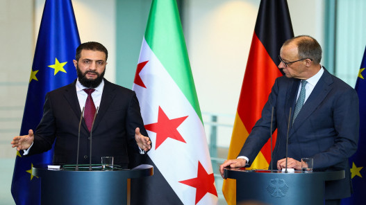  ميرتس: ألمانيا ستعمل مع سوريا لإعادة اللاجئين 