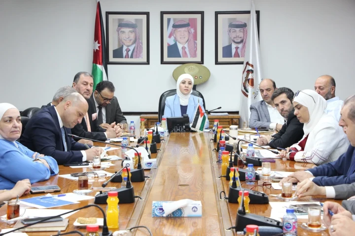 الزعبي: تقدم في تنفيذ مشاريع السياسة الصناعية.. وخفض كلف الإنتاج أولوية