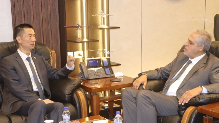"الطيران المدني" يدعو الصين لتوقيع اتفاقية ثنائية لإلغاء متطلبات التأشيرات لأفراد طواقم الطيران