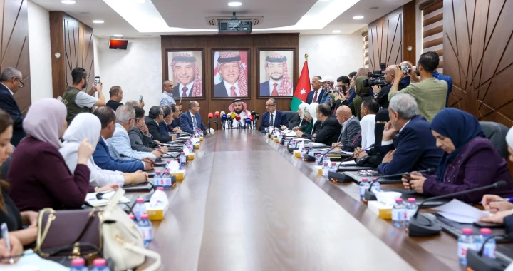 "التربية النيابية": من المبكر الحكم على تجربة الحقول والمسار التقني لطلبة التوجيهي