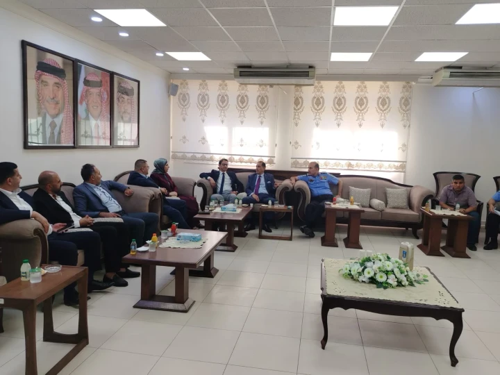 بحث سبل تعزيز التنسيق وتسهيل حركة المسافرين عبر حدود جابر بين الأردن وسوريا