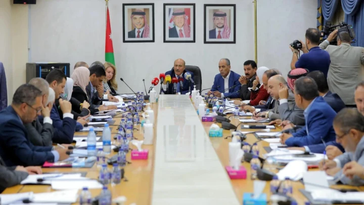 نقيب المحامين: العديد من مواد مشروع قانون الجرائم الإلكترونية تحتاج إلى معالجة