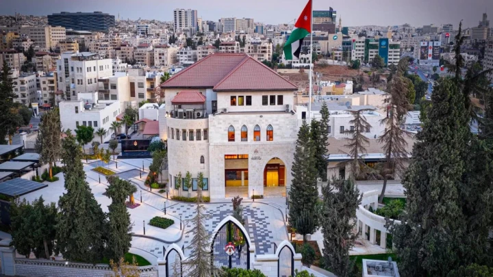 محلل: 2026 عام المشاريع الكبرى.. وإجراء تعديل وزاري قريب "غير وارد"