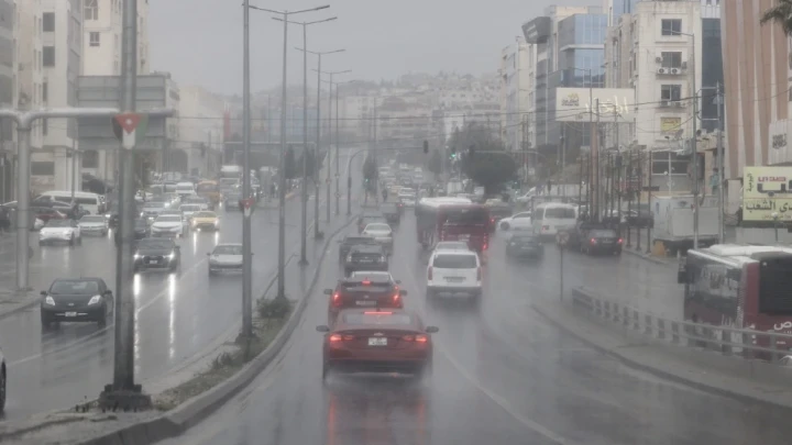 الأرصاد الجوية: تساقط غزير للبَرَد في بعض المناطق خلال الساعات المقبلة