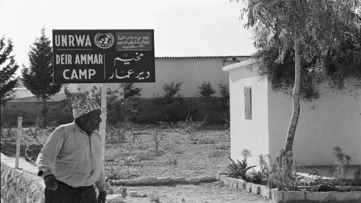 بمساعدة أردنية… الأونروا تنقل أرشيفا يوثق تاريخ اللجوء الفلسطيني من القدس وغزة إلى عمّان