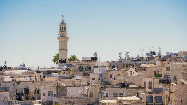 الرئاسة الفلسطينية تدين مصادقة الكنيست الإسرائيلي على "قانون الأذان"